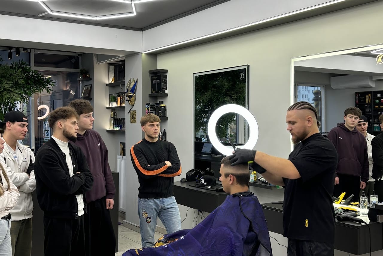 KV BARBERSHOP