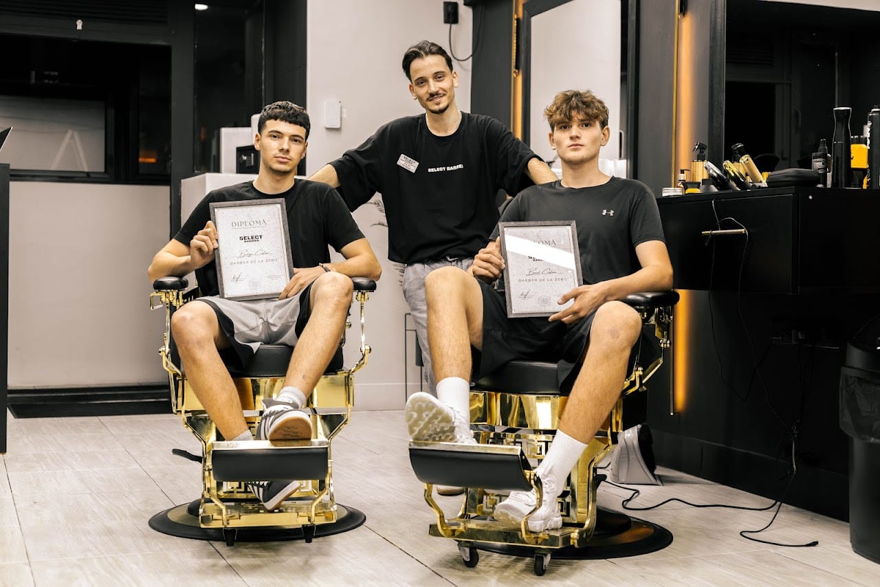 SELECT BARBER